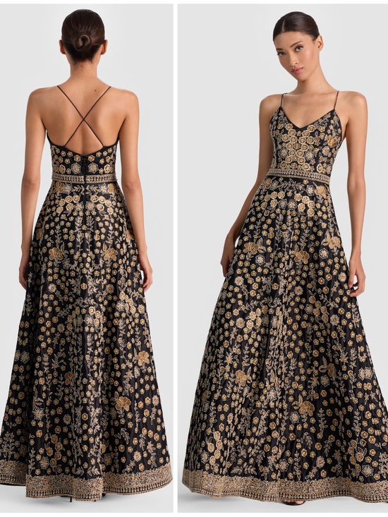 Alice + Olivia Dresses & Skirts - ALICE + OLIVIA DOMENICA EMBELLISHED GOWN
